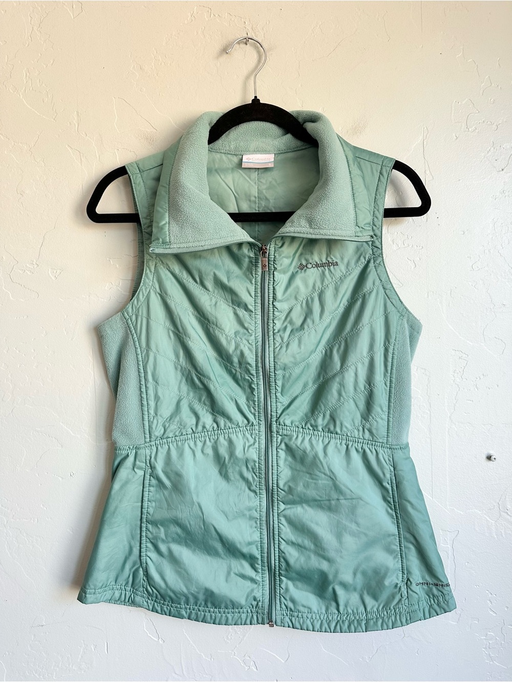 Columbia Women’s Blue Green Lightweight Quilted Puff Vest Small EUC Gorp Camp